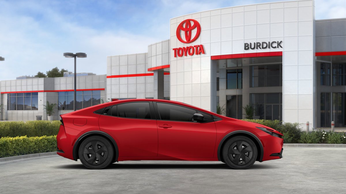 New 2026 Toyota Prius Plug-In Hybrid image 13