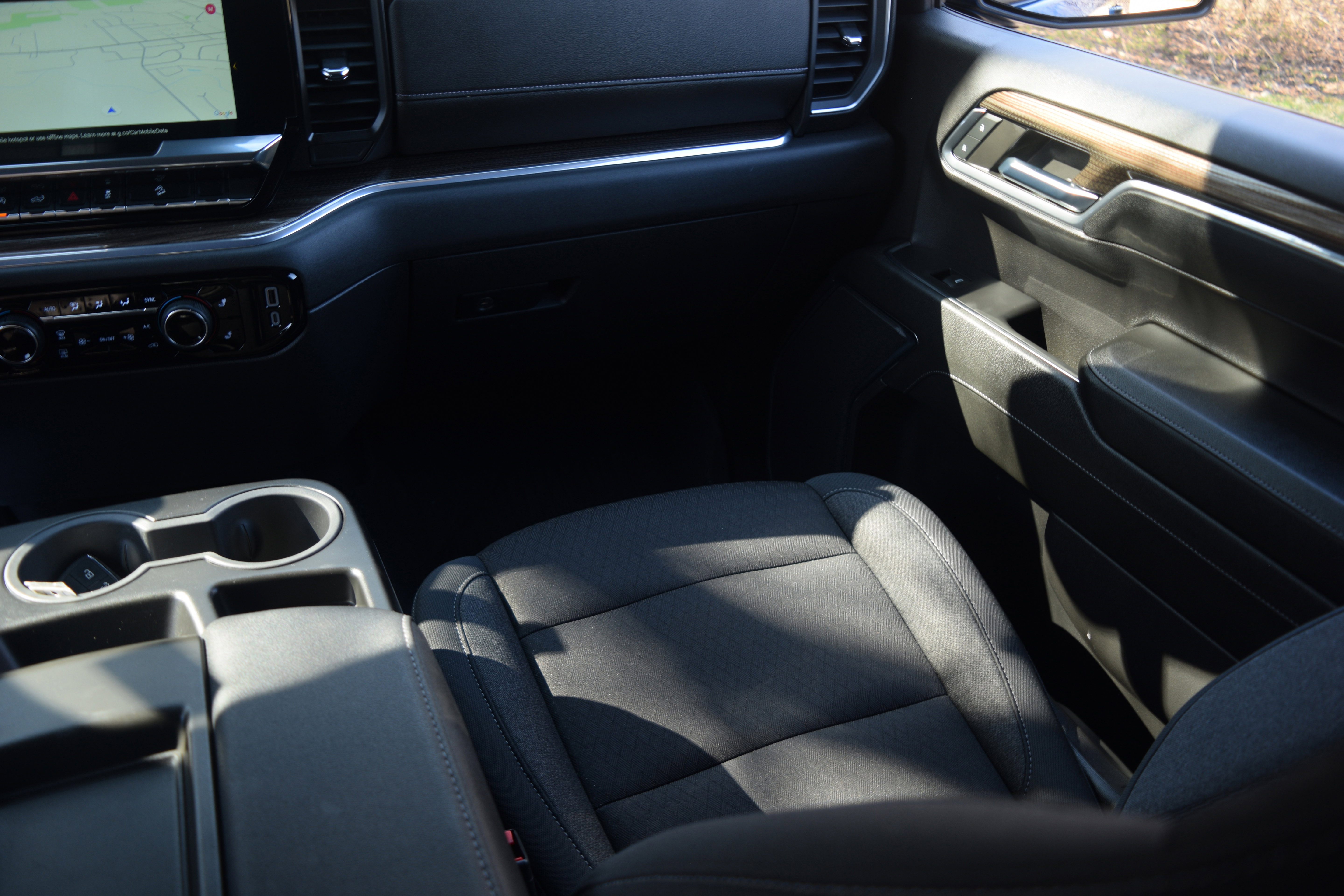 Used 2024 Chevrolet Silverado 1500 LT Trail Boss w/ Protection Package image 13