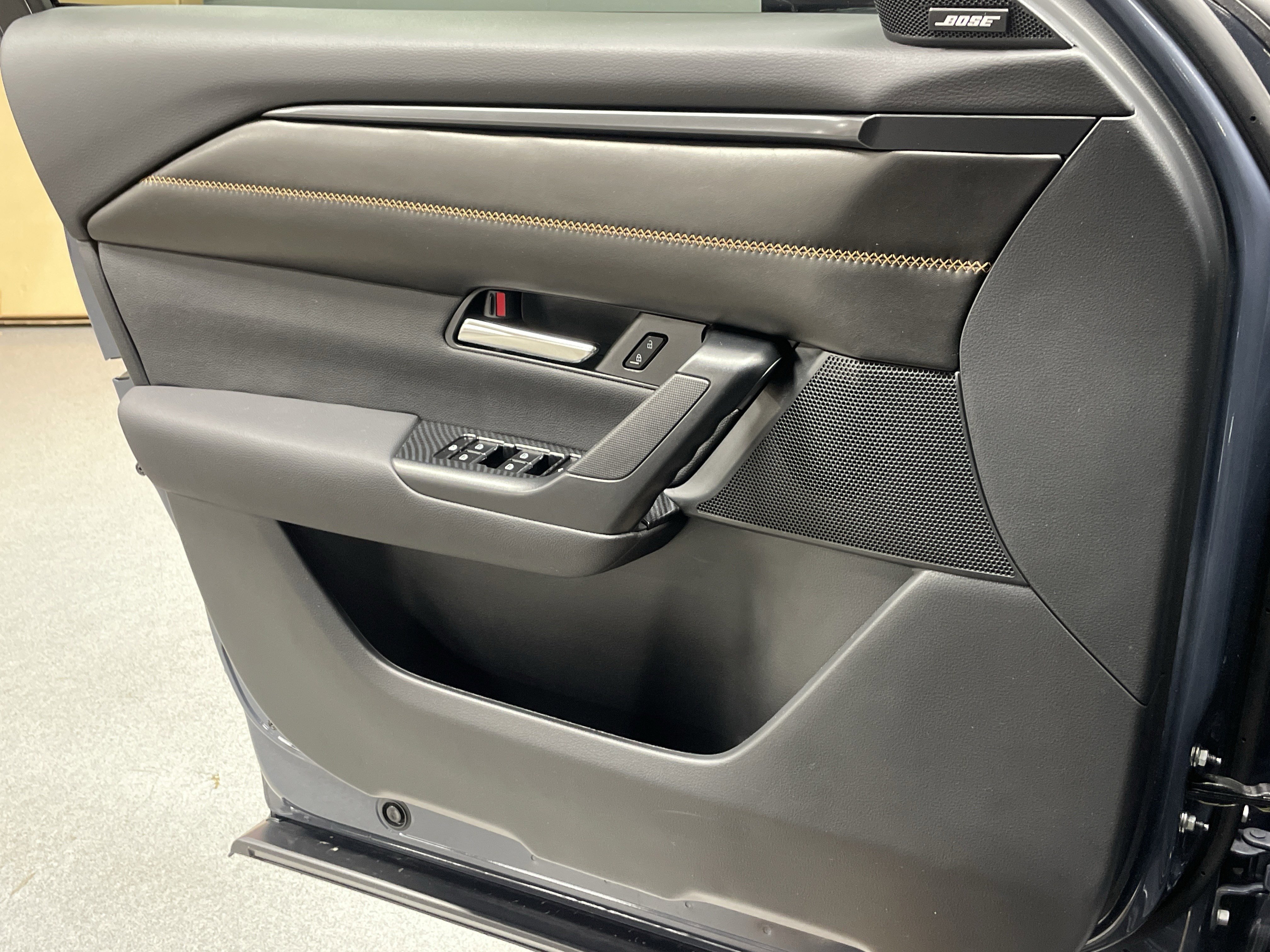 Used 2025 MAZDA CX-50 2.5 Hybrid w/ Weather Package image 14