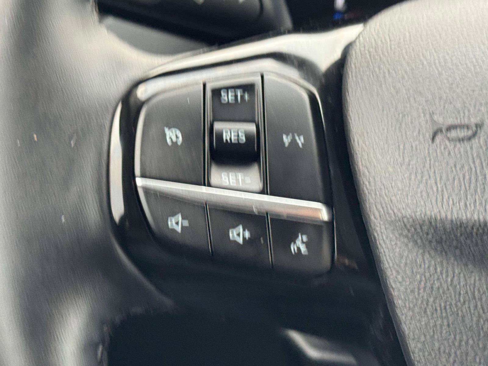 Used 2024 Ford Escape Active image 22