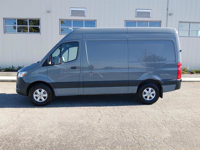 Used 2025 Mercedes-Benz Sprinter 2500 image 6