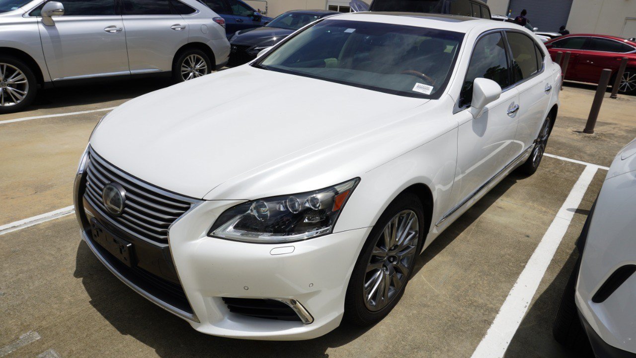 Used 2016 Lexus LS 460 L RWD image 5