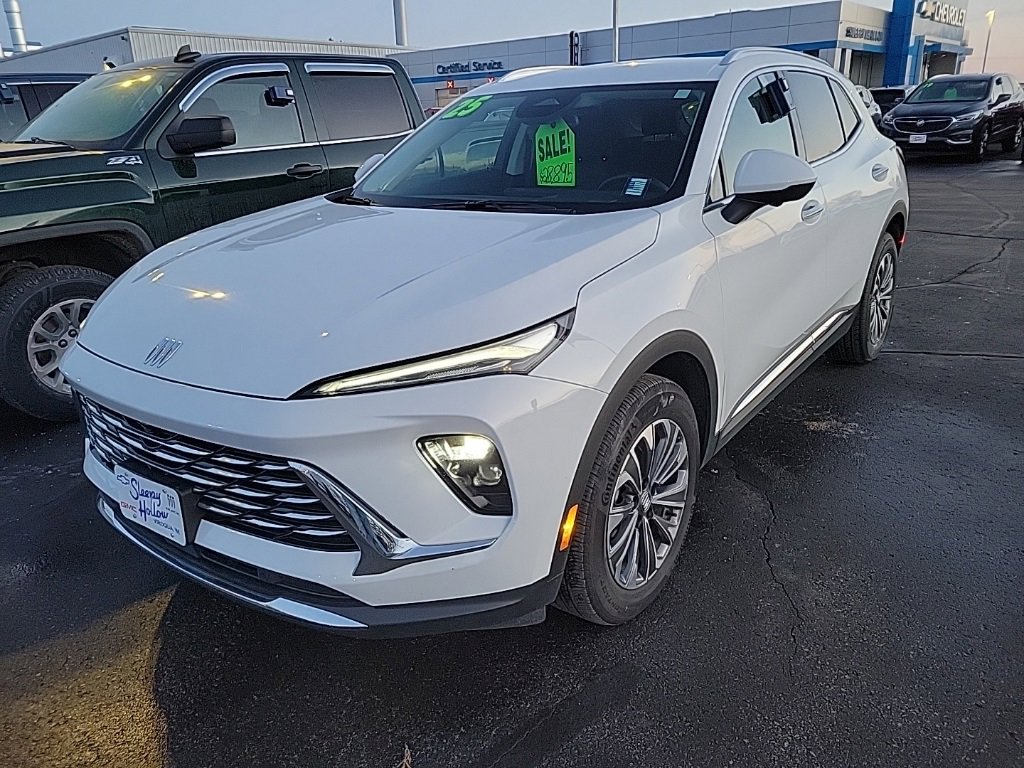Used 2025 Buick Envision Preferred image 1