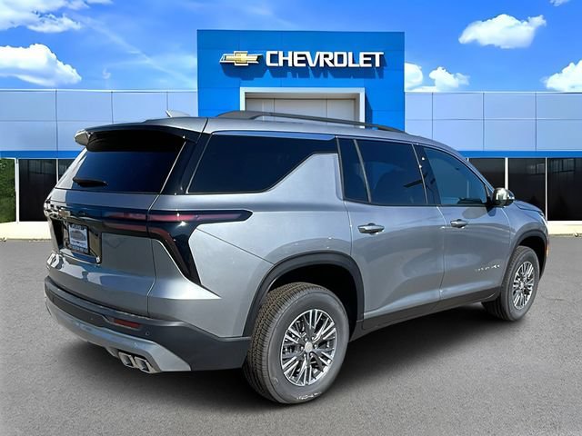 New 2026 Chevrolet Traverse LT w/ LPO, Floor Liner Package FWD image 4
