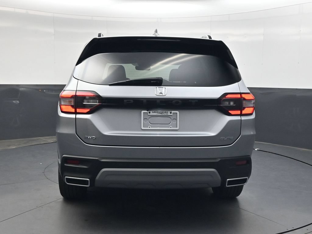 Used 2023 Honda Pilot Elite image 5