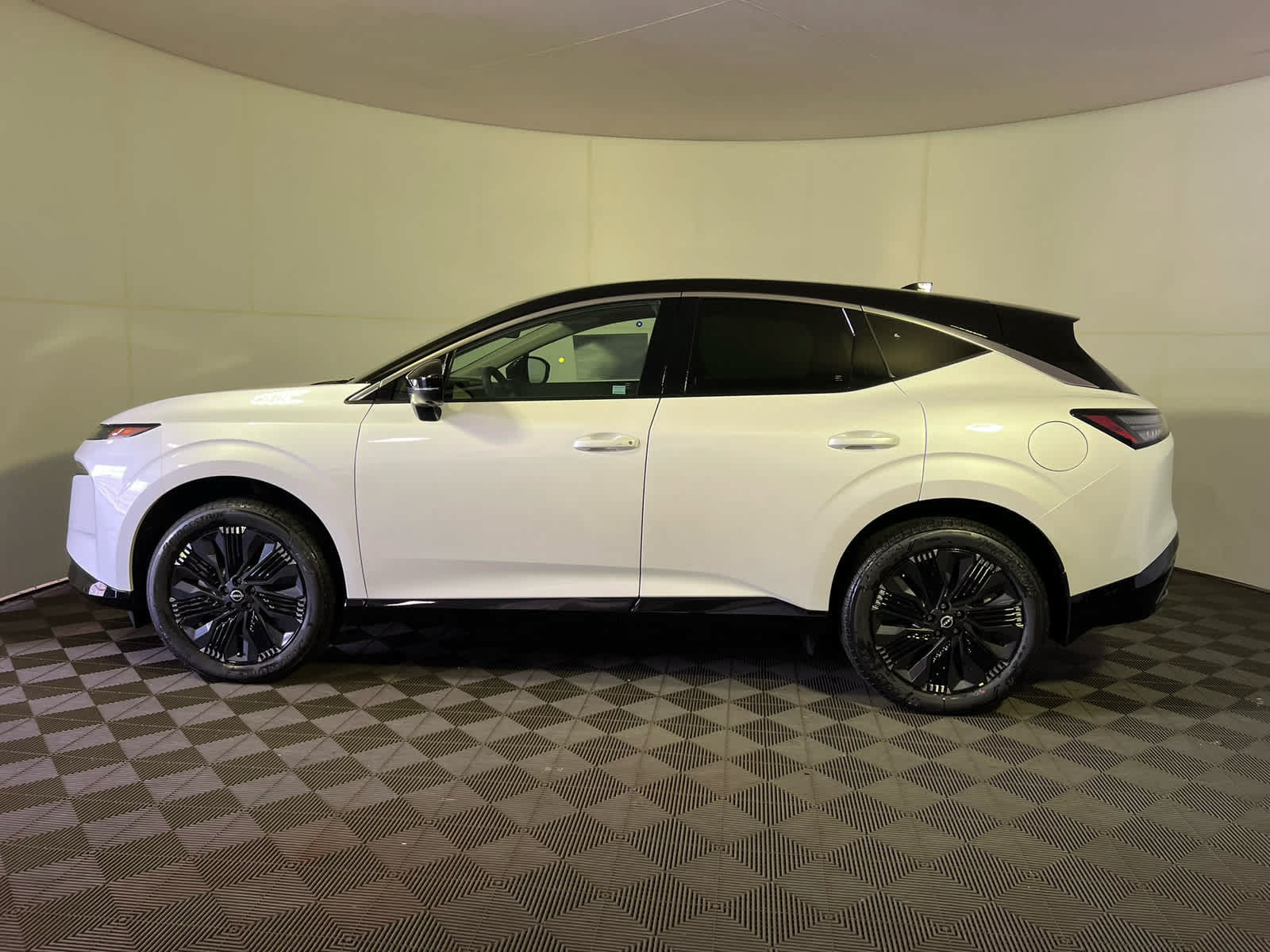 New 2027 Nissan Murano Platinum AWD/4WD image 4