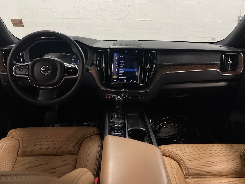 Used 2021 Volvo XC60 T5 Inscription w/ Advanced Package AWD/4WD image 15