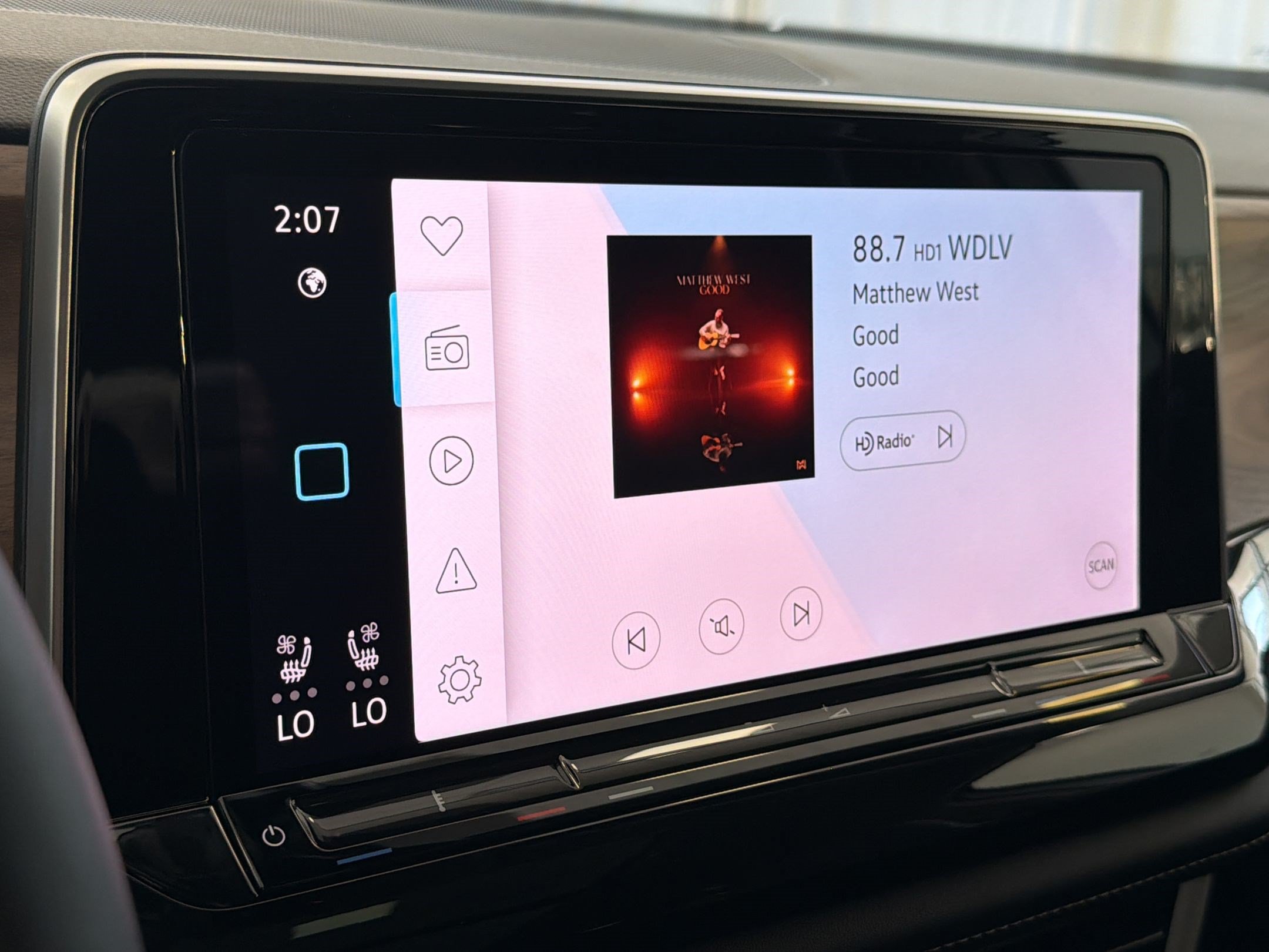 New 2026 Volkswagen Atlas SE FWD image 22