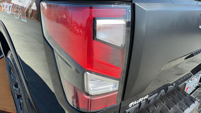 Used 2021 Nissan Titan PRO-4X w/ Pro-4x Convenience Package AWD/4WD image 13
