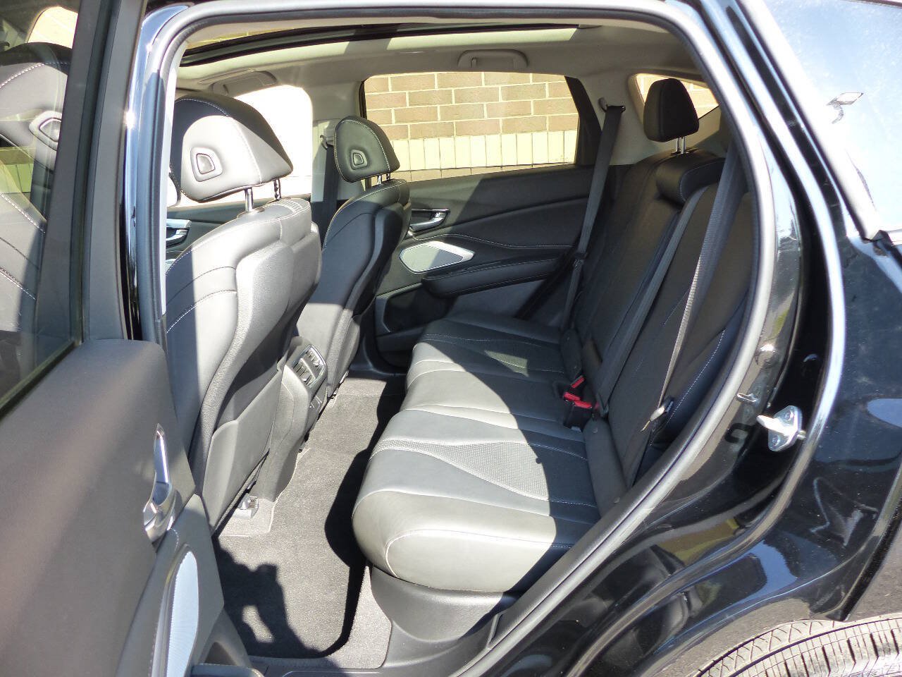 Used 2024 Acura RDX w/ Technology Package AWD/4WD image 47