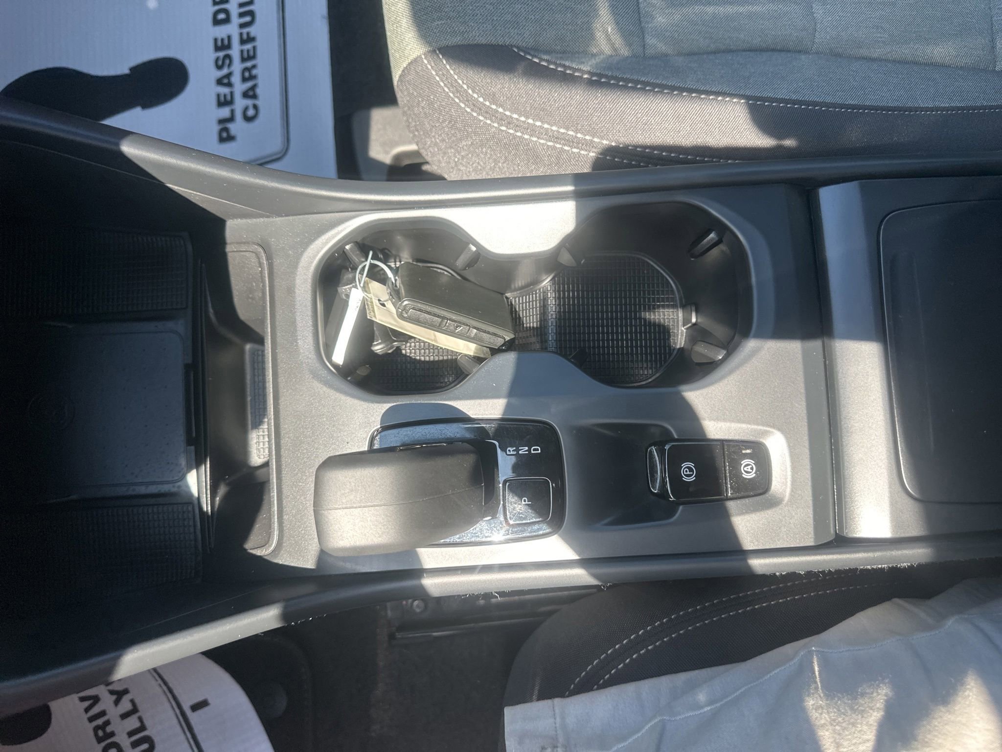 Used 2025 Volvo XC40 B5 Core AWD/4WD image 28