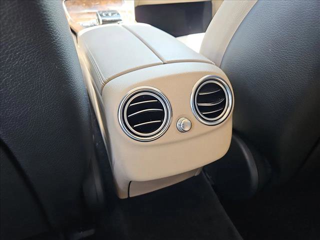 Used 2016 Mercedes-Benz C 300 Sedan image 15