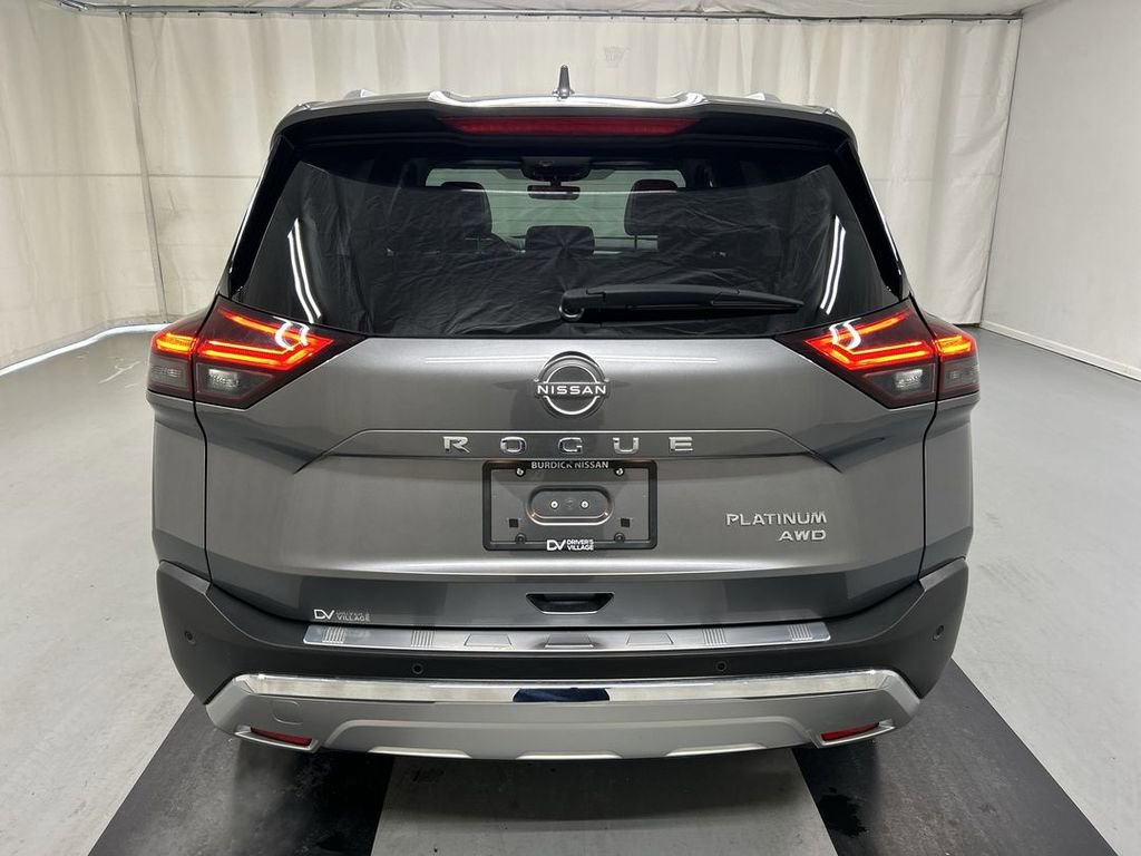 Used 2023 Nissan Rogue Platinum w/ Platinum Premium Package image 22