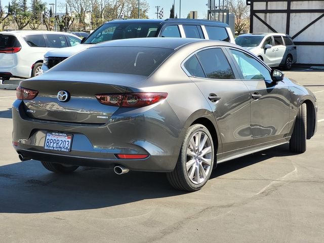 Used 2020 MAZDA MAZDA3 Sedan w/ Select Package image 5