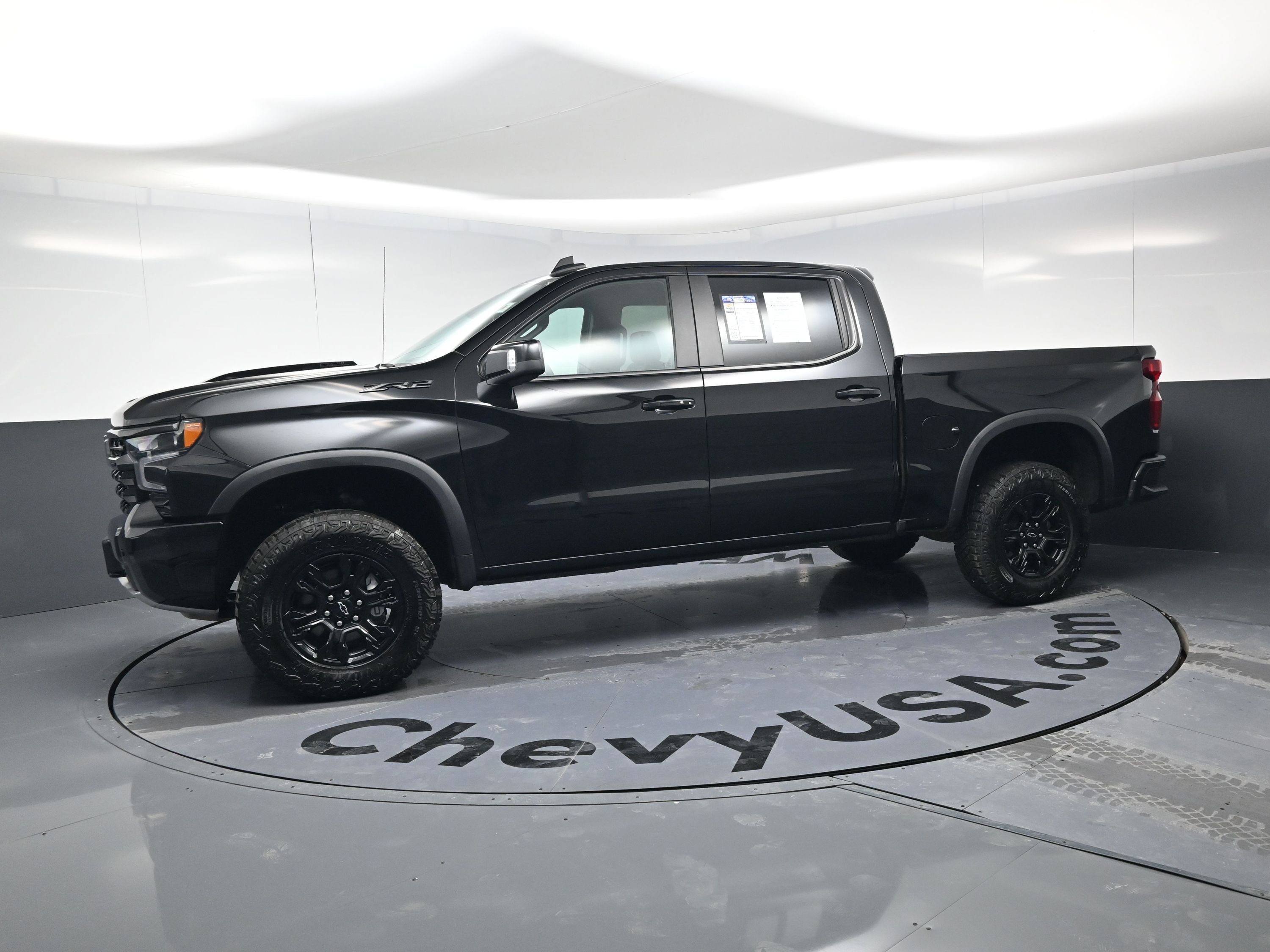 Certified 2025 Chevrolet Silverado 1500 ZR2 w/ Technology Package image 6