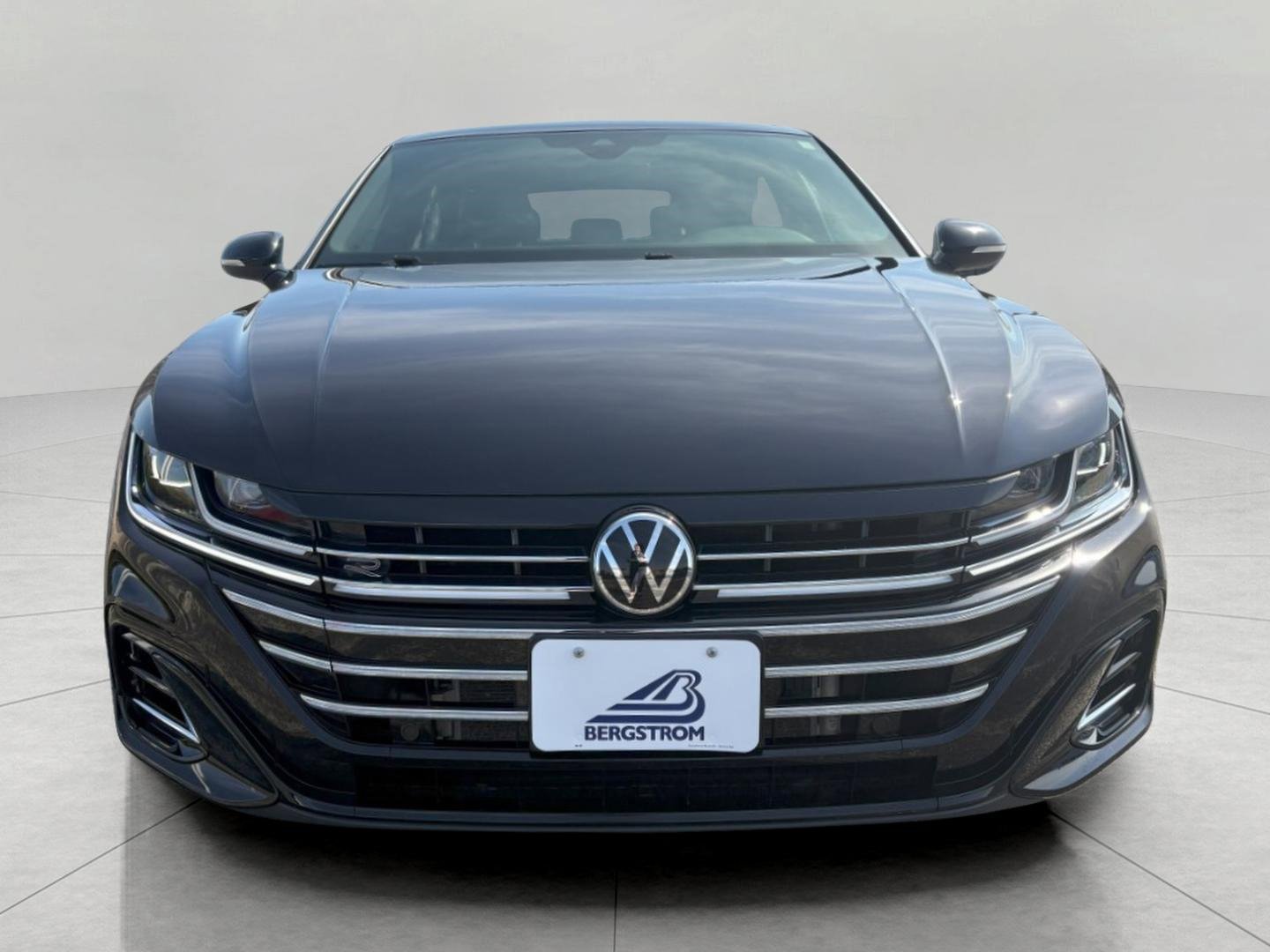 Used 2022 Volkswagen Arteon SEL image 3