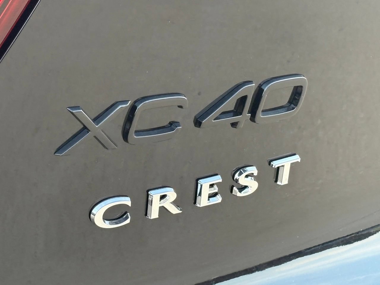 New 2026 Volvo XC40 B5 Ultra w/ Protection Package Premier AWD/4WD image 6