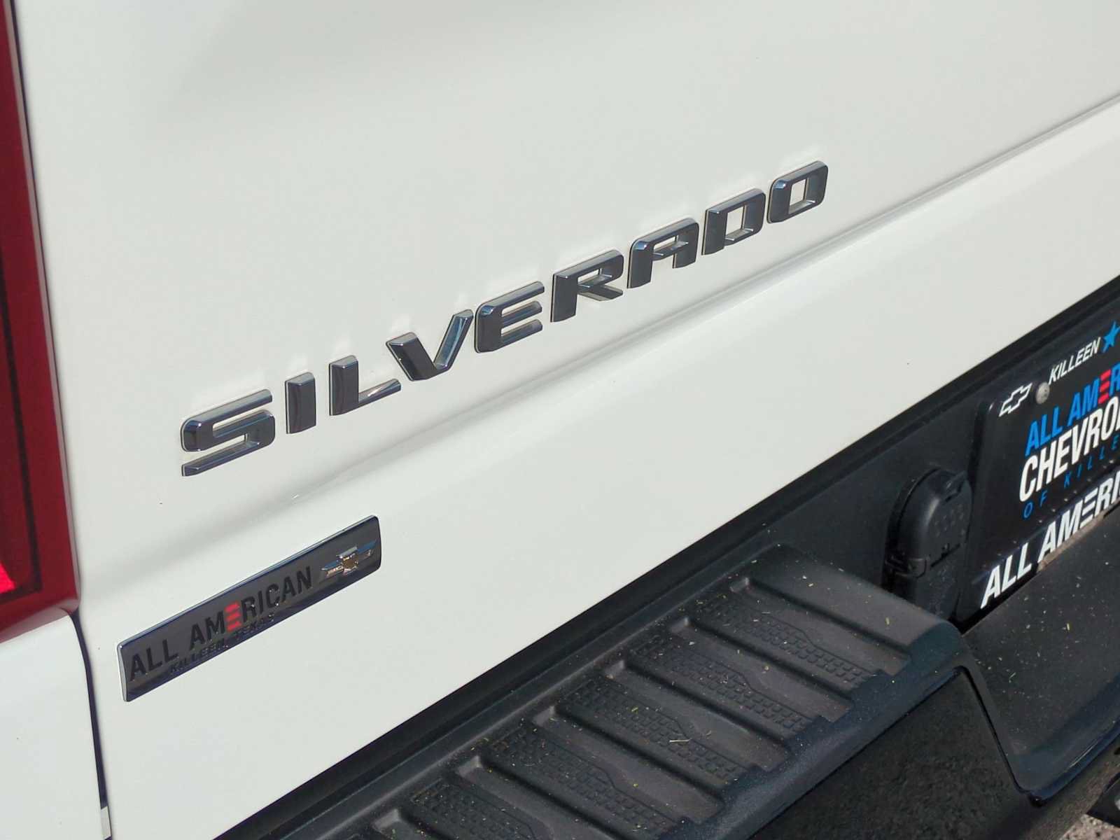 Used 2024 Chevrolet Silverado 1500 LT Trail Boss AWD/4WD image 32