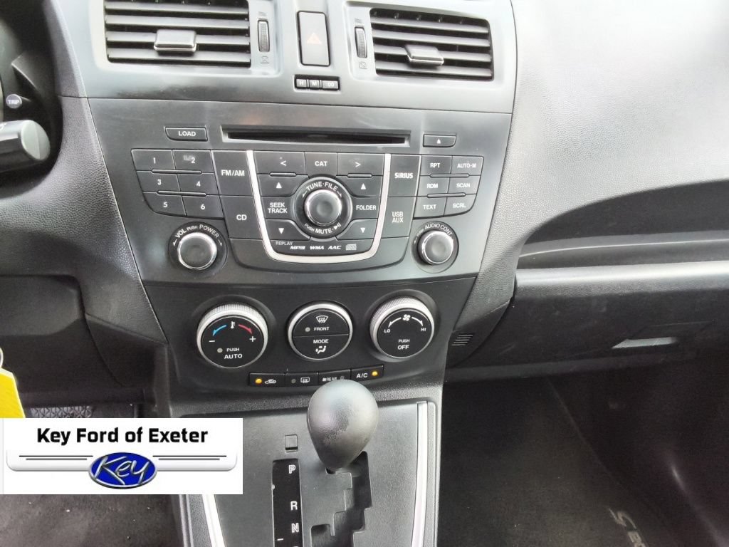 Used 2013 MAZDA MAZDA5 Sport FWD image 24