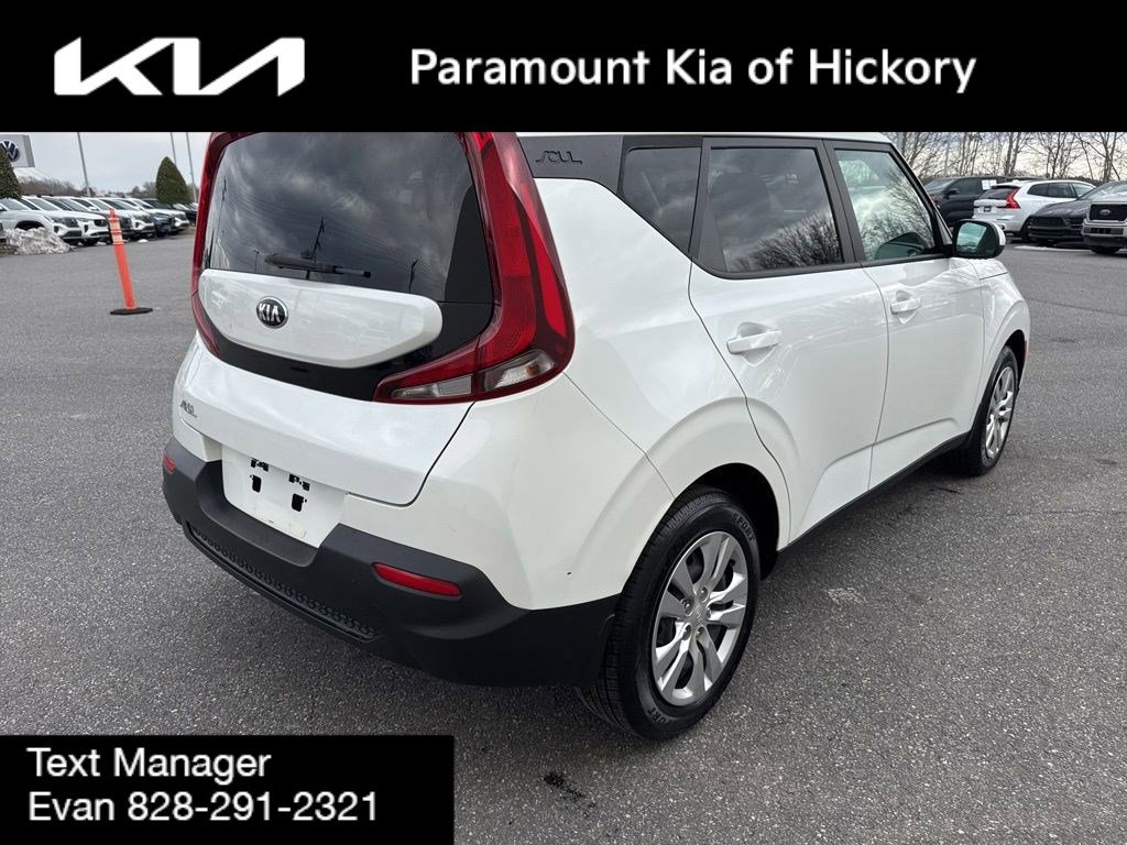 Used 2021 Kia Soul LX image 7