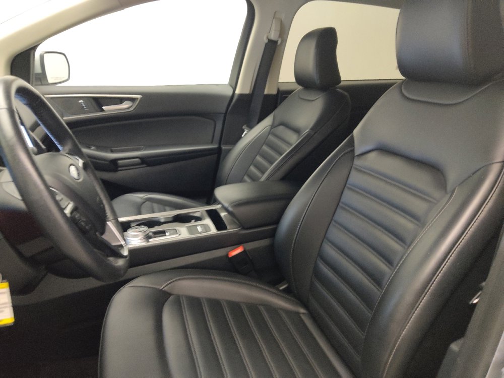 Used 2024 Ford Edge SEL image 17