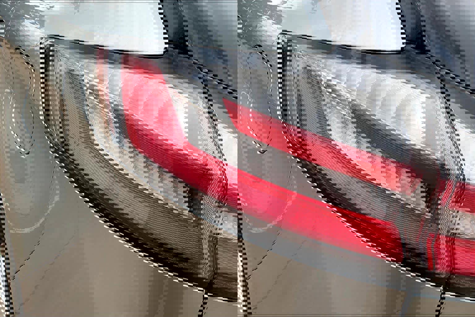 Used 2024 Ford Edge Titanium image 25