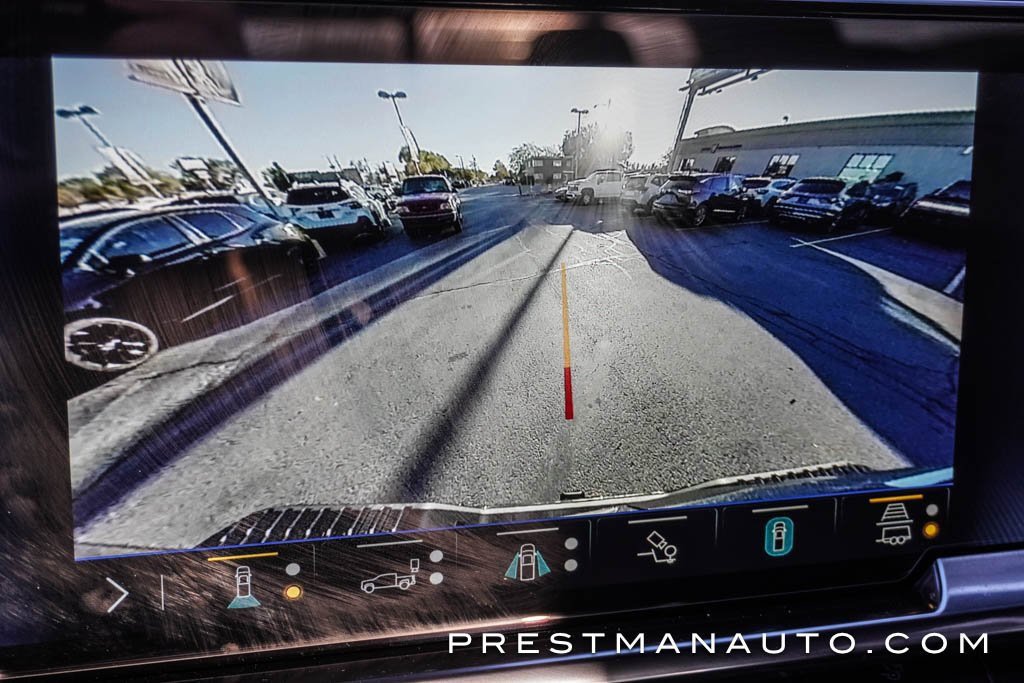 Used 2025 Chevrolet Silverado 3500 High Country w/ Technology Package image 45