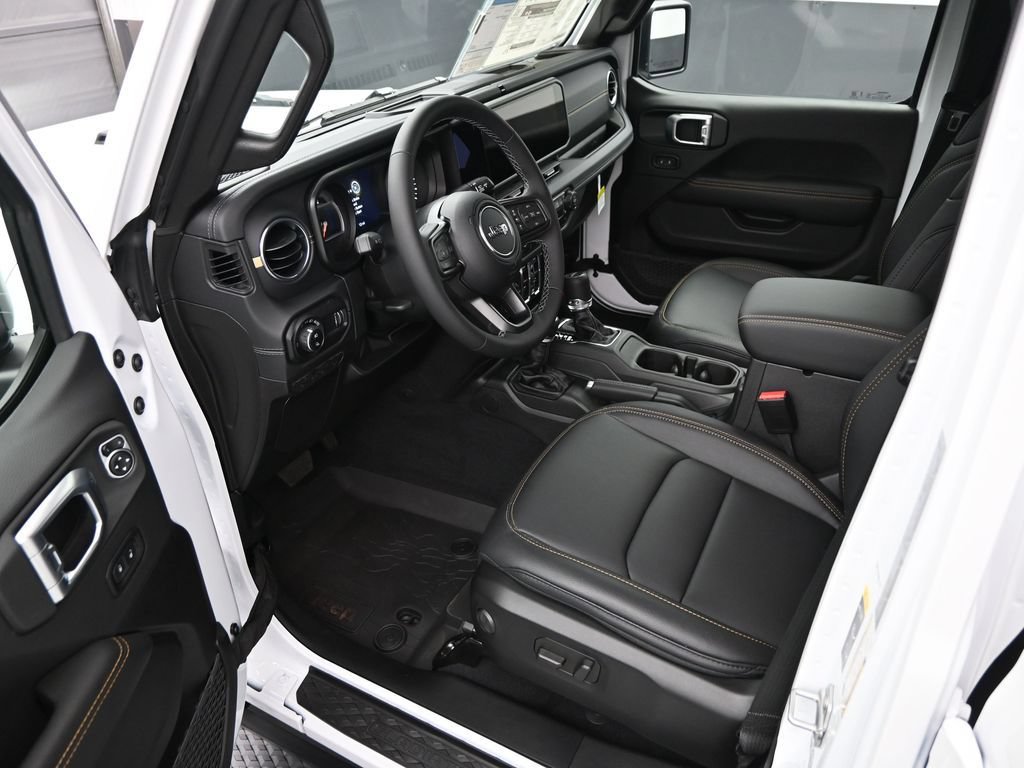 New 2026 Jeep Gladiator Mojave AWD/4WD image 9