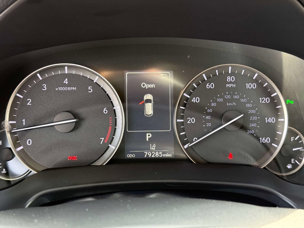 Used 2018 Lexus RX 350 AWD w/ Premium Package image 16