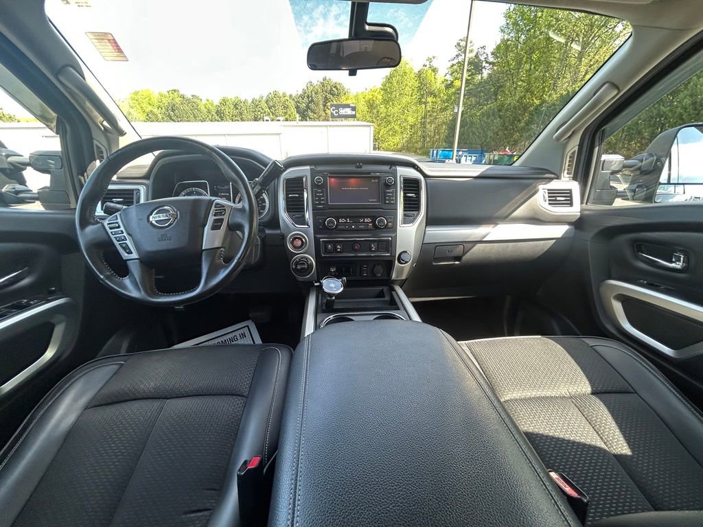Used 2017 Nissan Titan PRO-4X image 21
