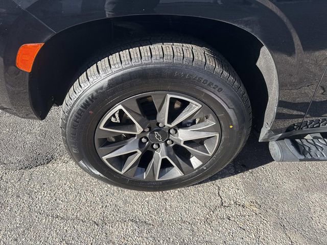 Used 2023 Chevrolet Suburban Z71 w/ Z71 Off-Road Package image 11