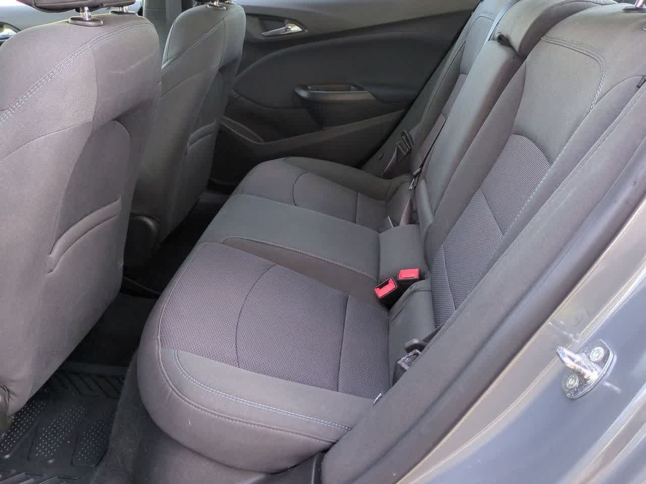 Used 2017 Chevrolet Cruze LT FWD image 18