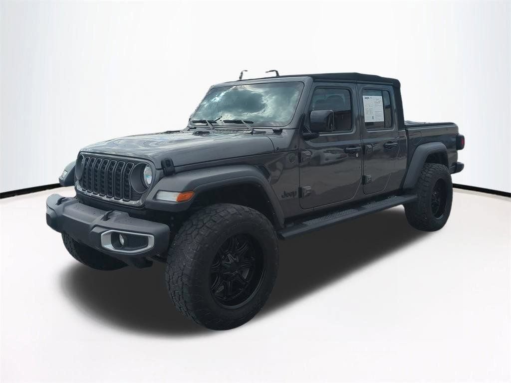 Used 2024 Jeep Gladiator Sport AWD/4WD image 9