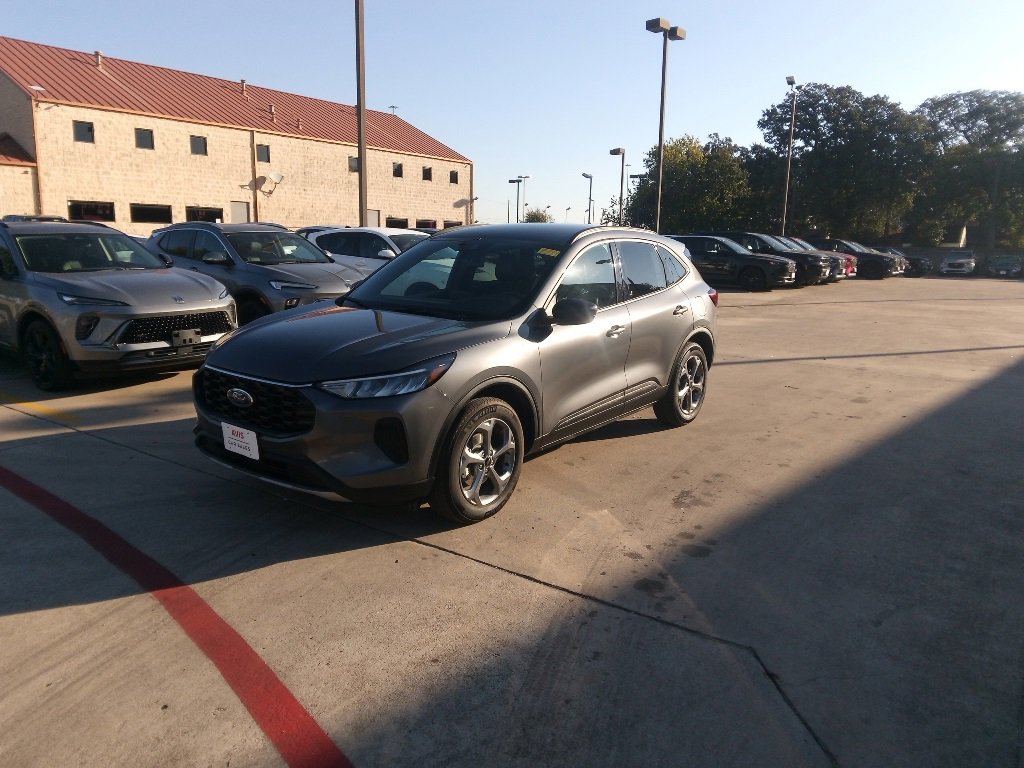 Used 2025 Ford Escape ST-Line