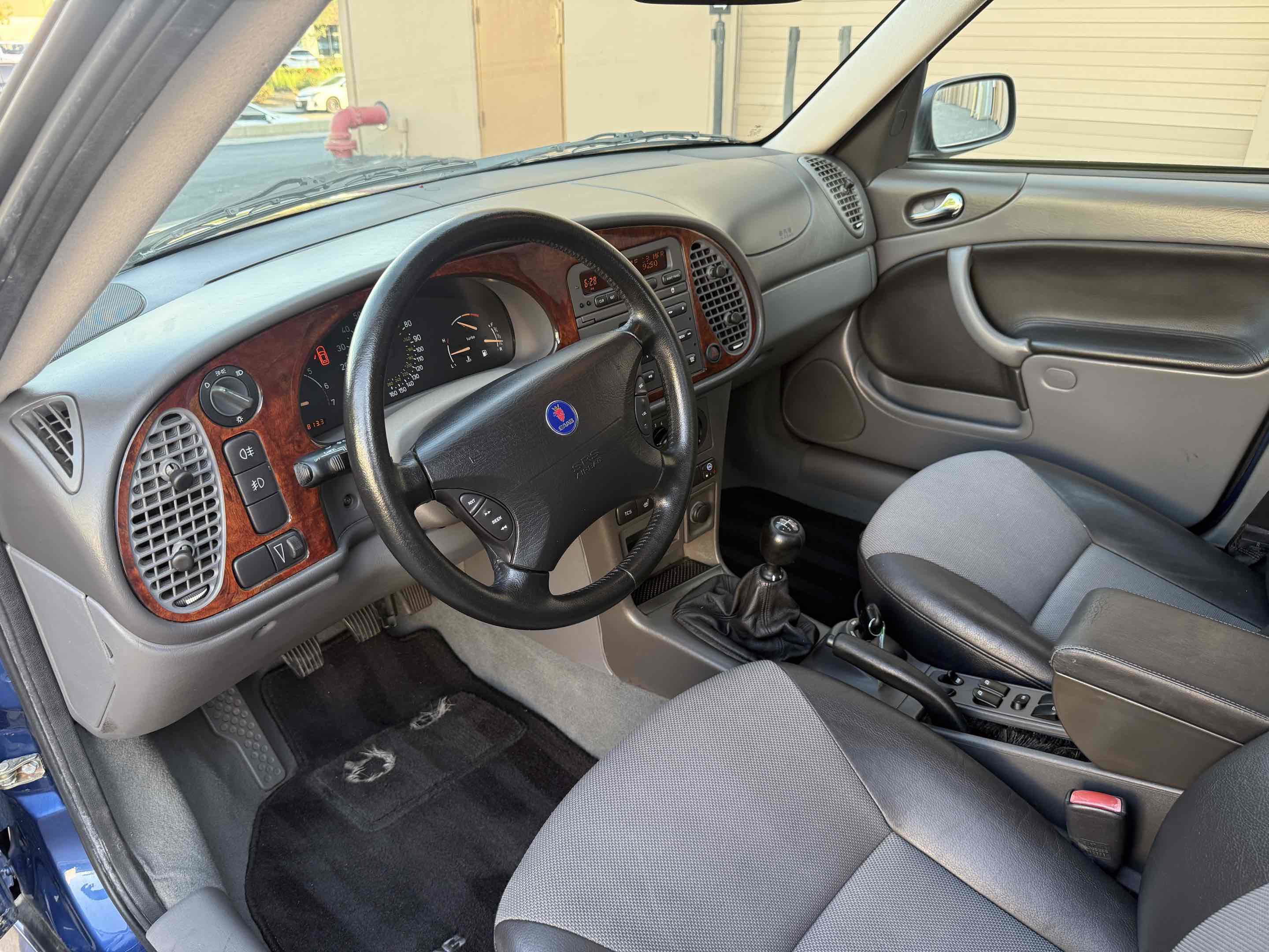 Used 2002 Saab 9-3 SE FWD image 33