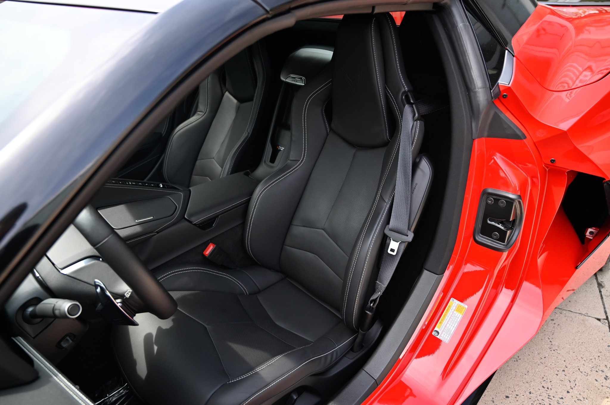 Used 2023 Chevrolet Corvette Stingray Preferred Conv w/ Battery Protection Package RWD image 19