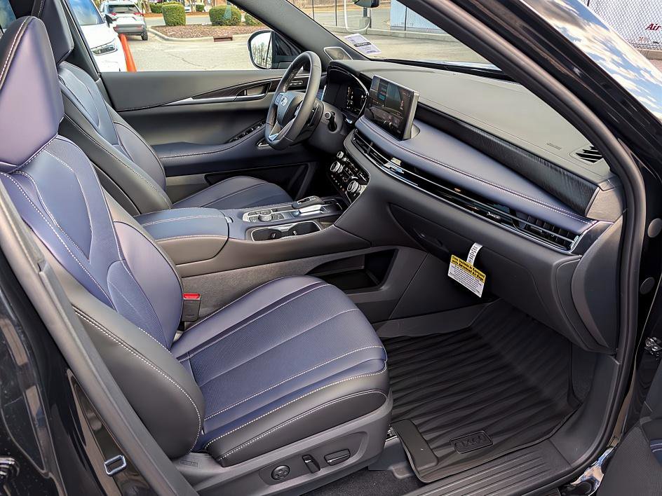 New 2026 INFINITI QX60 Sport image 21