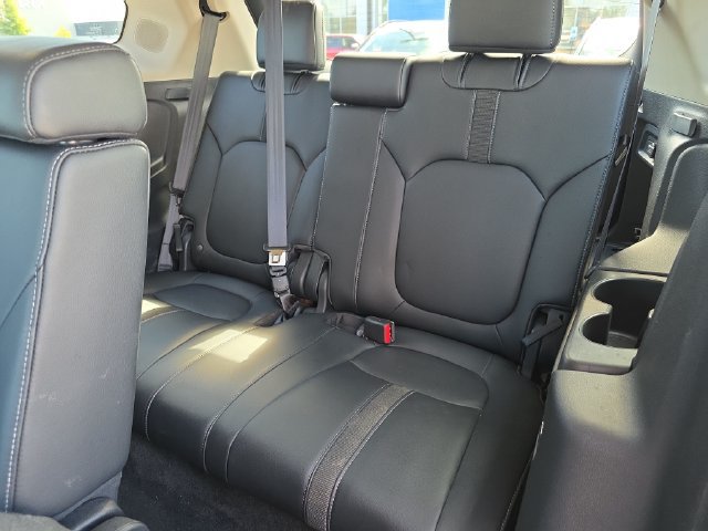 Certified 2024 Honda Pilot Touring image 15