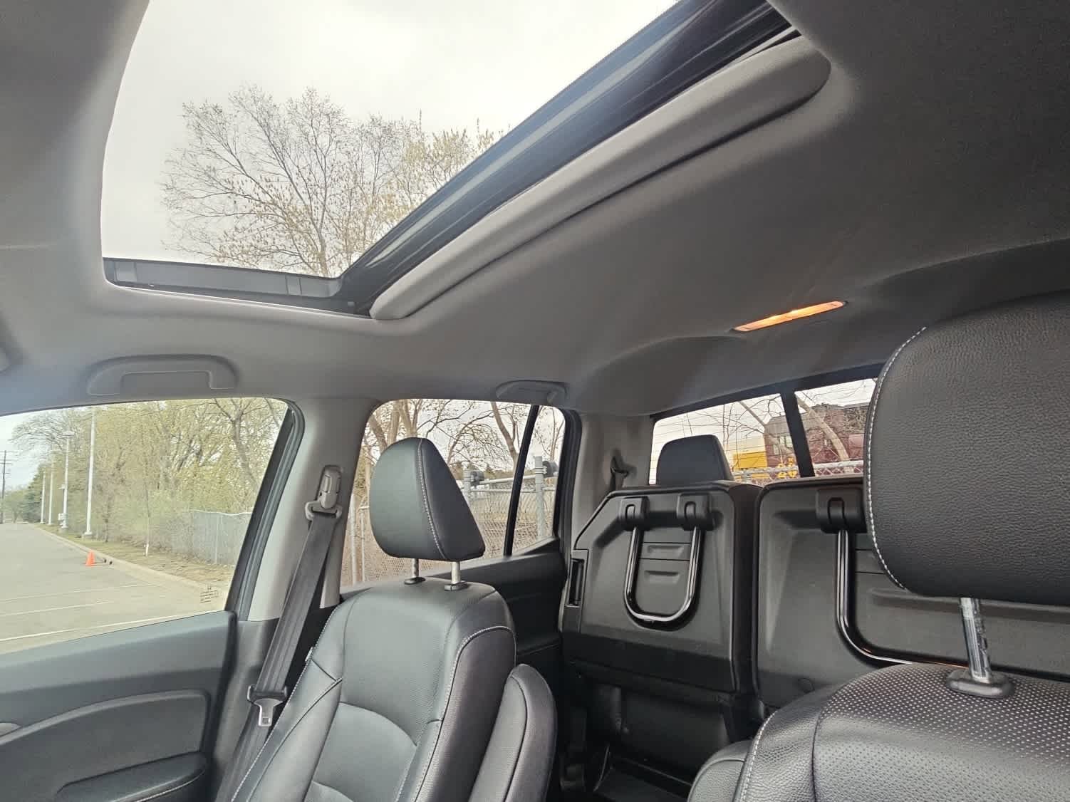 Used 2022 Honda Ridgeline RTL-E image 6