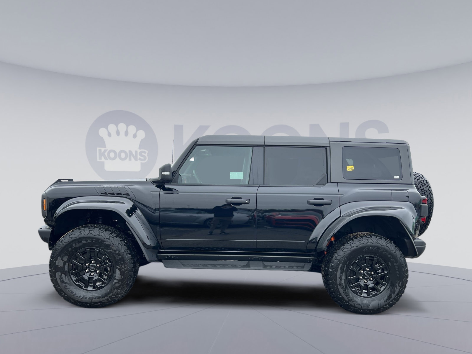 New 2025 Ford Bronco Raptor image 2
