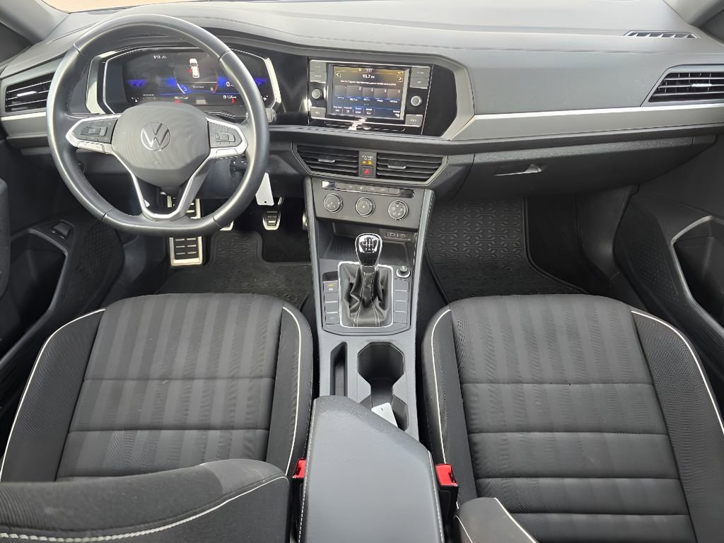 Used 2023 Volkswagen Jetta Sport image 25