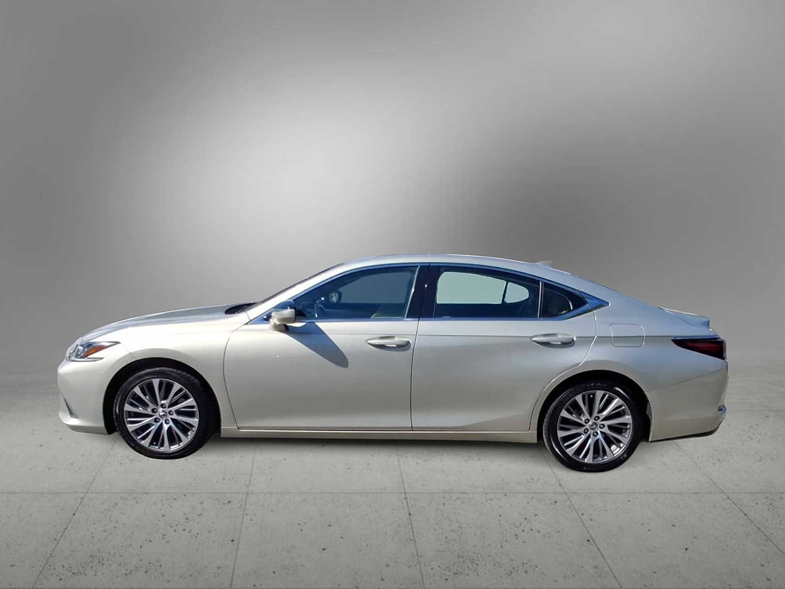 Used 2019 Lexus ES 350 w/ Premium Package FWD image 5