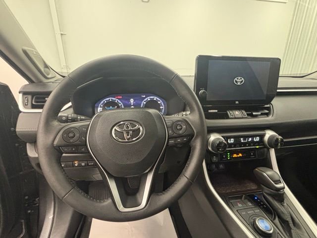 Used 2024 Toyota RAV4 Limited w/ Weather Package AWD/4WD image 22