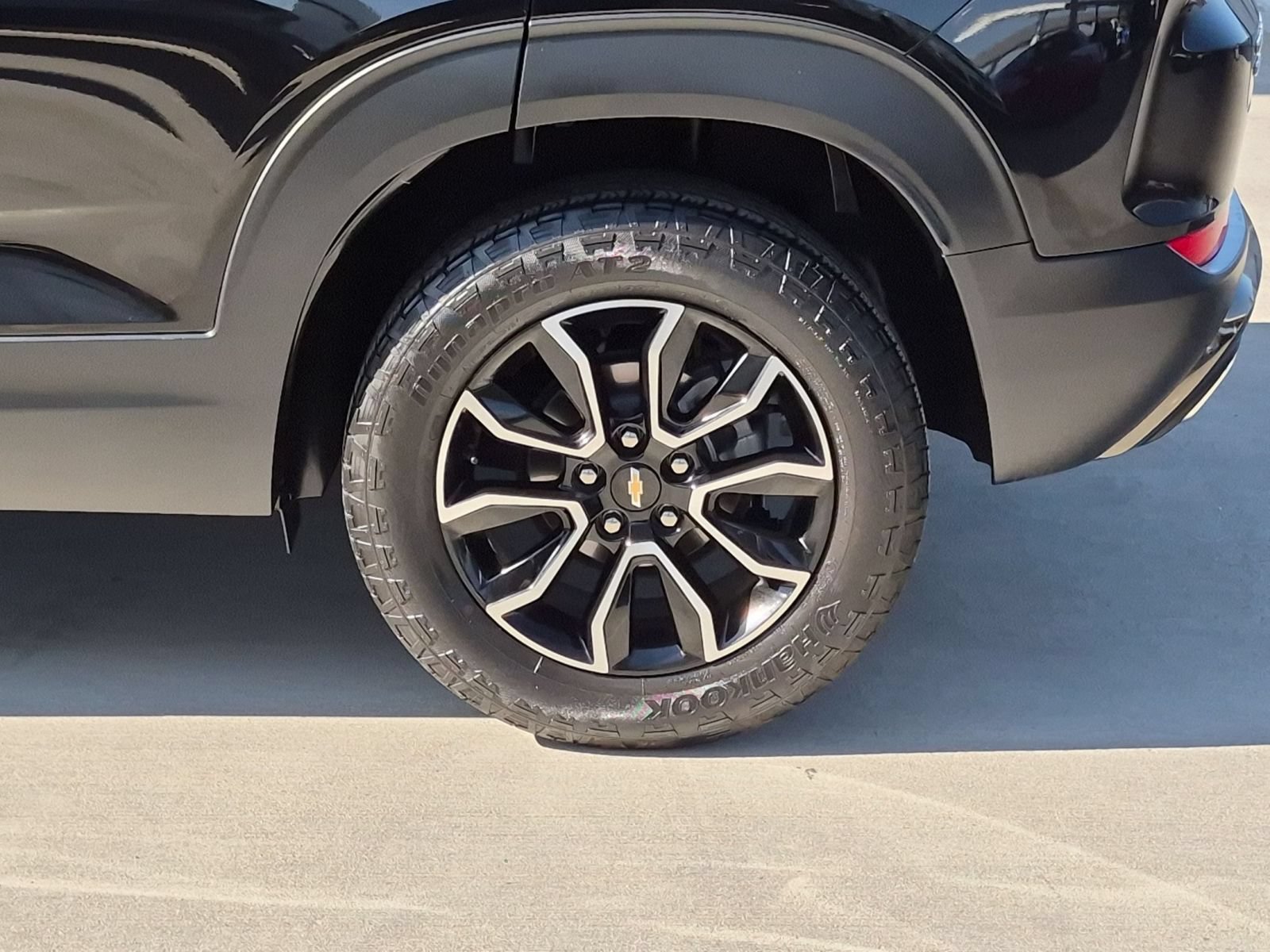 Used 2023 Chevrolet TrailBlazer ACTIV AWD/4WD image 9