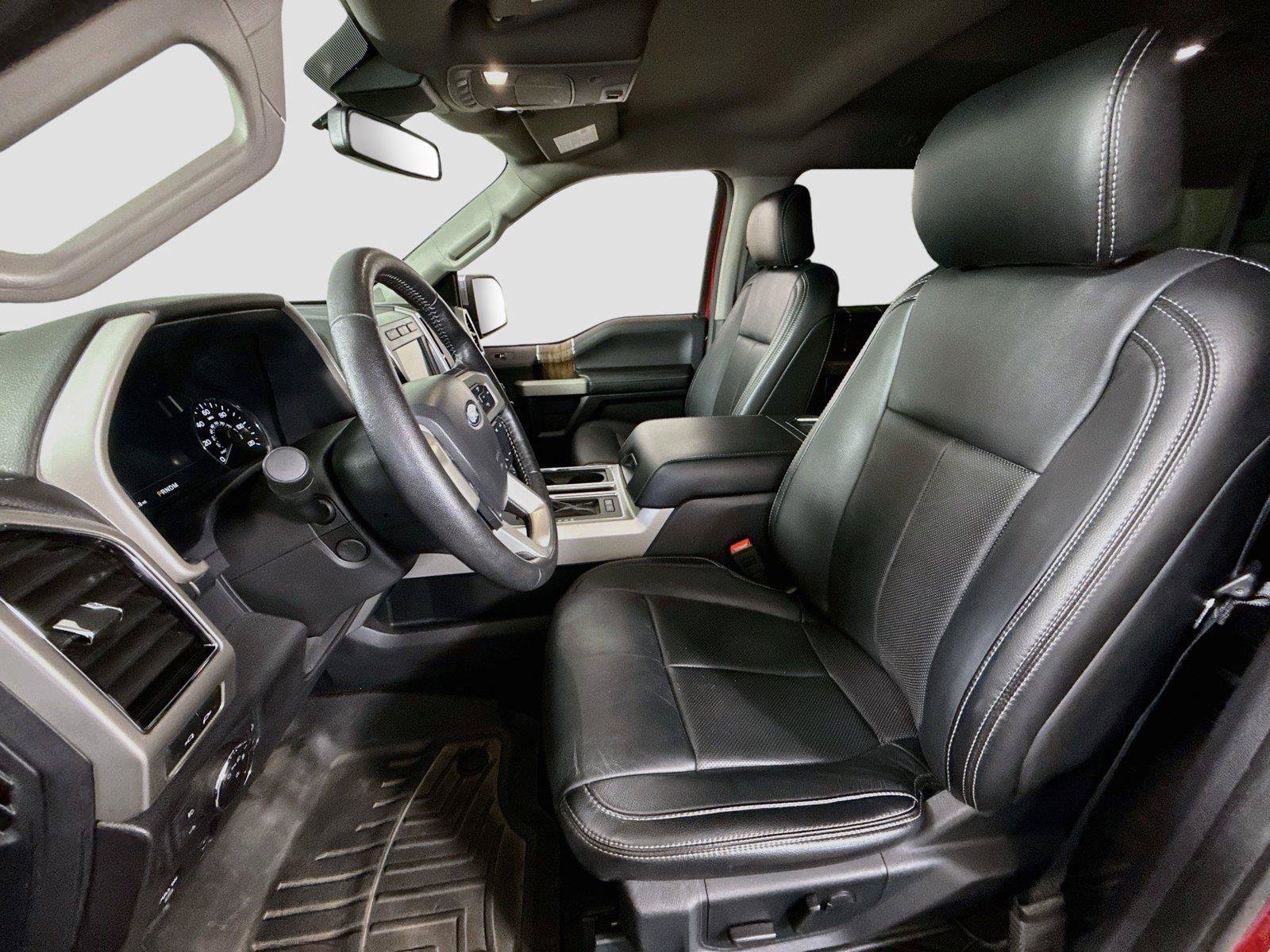 Used 2019 Ford F150 Lariat w/ Equipment Group 502A Luxury AWD/4WD image 15