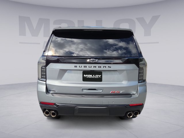 Certified 2025 Chevrolet Suburban RST w/ RST Capability Package AWD/4WD image 4