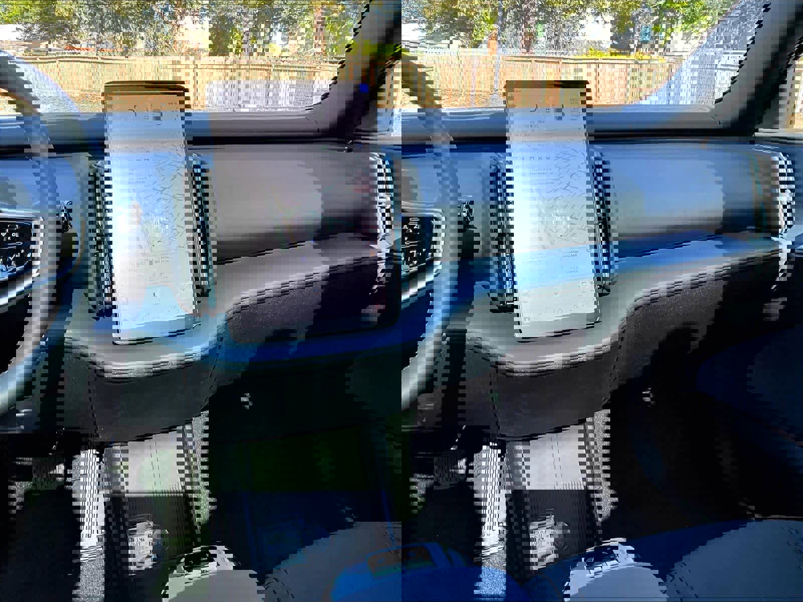 New 2026 Volvo EX30 Plus w/ Protection Package Premier image 9