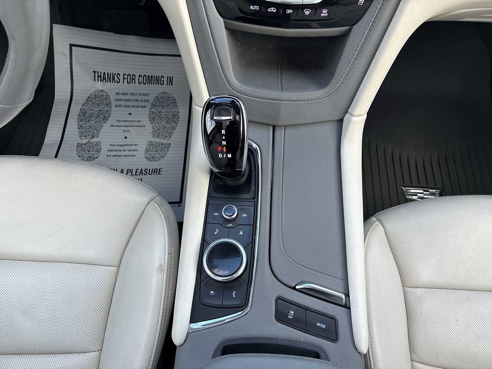 Used 2021 Cadillac XT6 Premium Luxury image 15