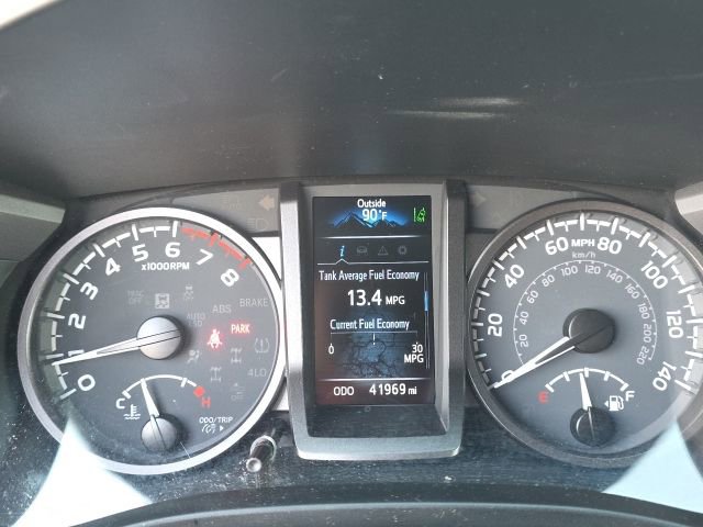 Used 2023 Toyota Tacoma TRD Off-Road w/ Technology Package image 18