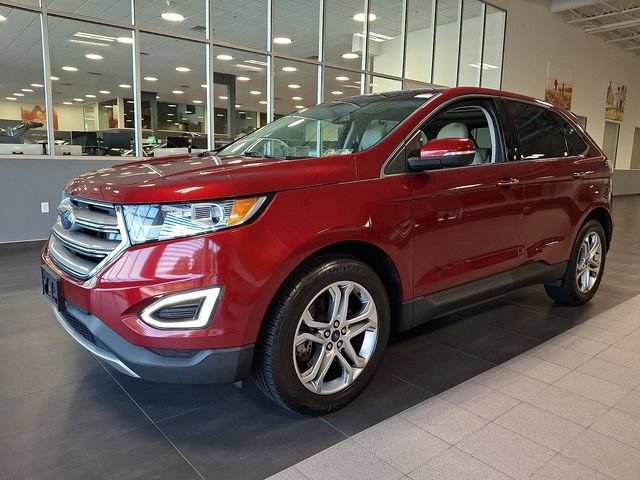 Used 2016 Ford Edge Titanium w/ Canadian Touring Package FWD image 3